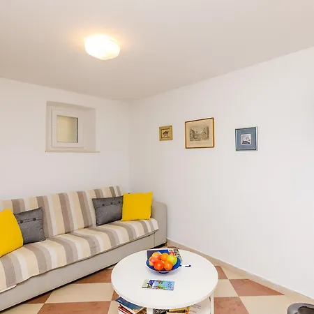 Simovic Apartment *