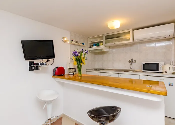 Simovic دوبروفينك