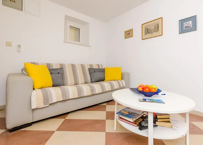 Apartamento Simovic *